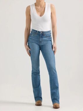 Wrangler High-Rise Bootcut Women’s Jeans in Medium Blue